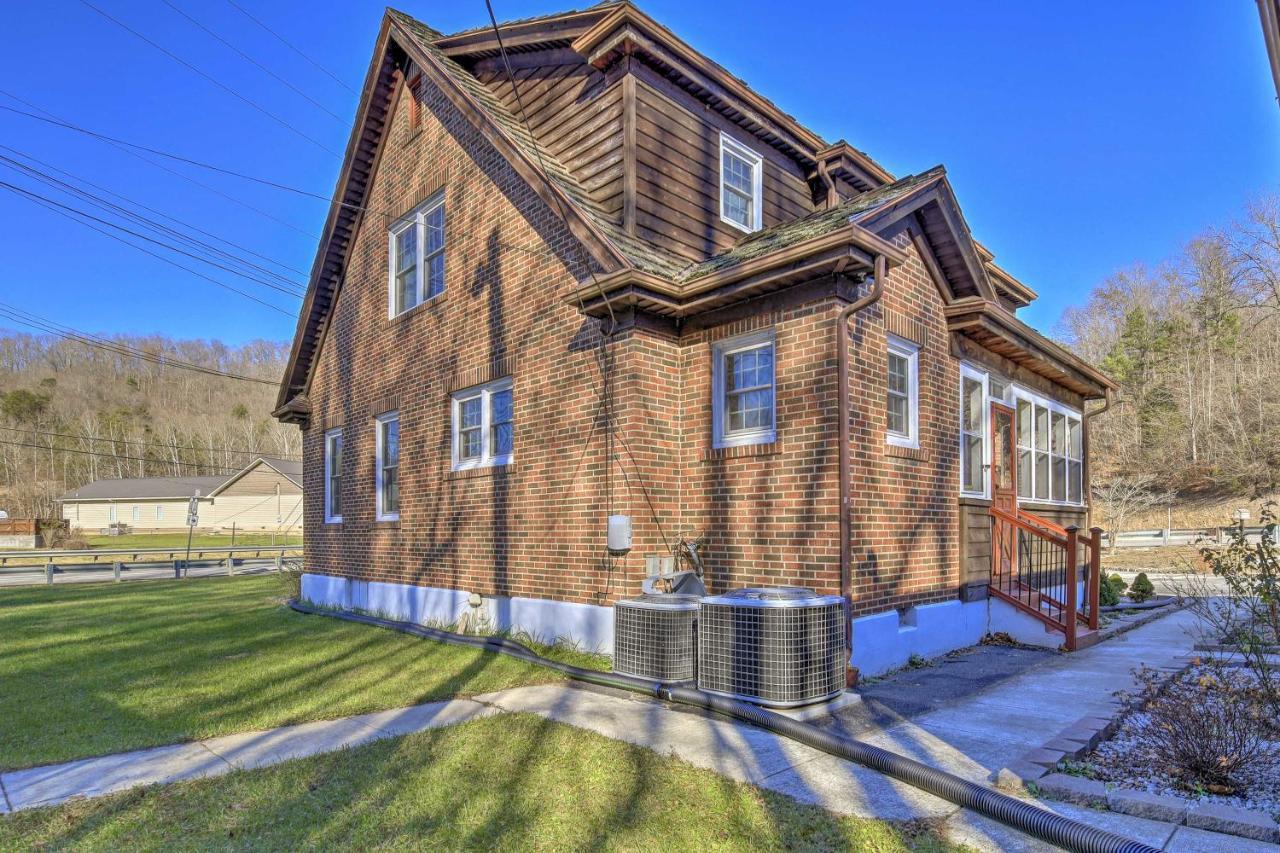 Homeplace With Yard - 10 Mi To Jenny Wiley! Paintsville Eksteriør bilde